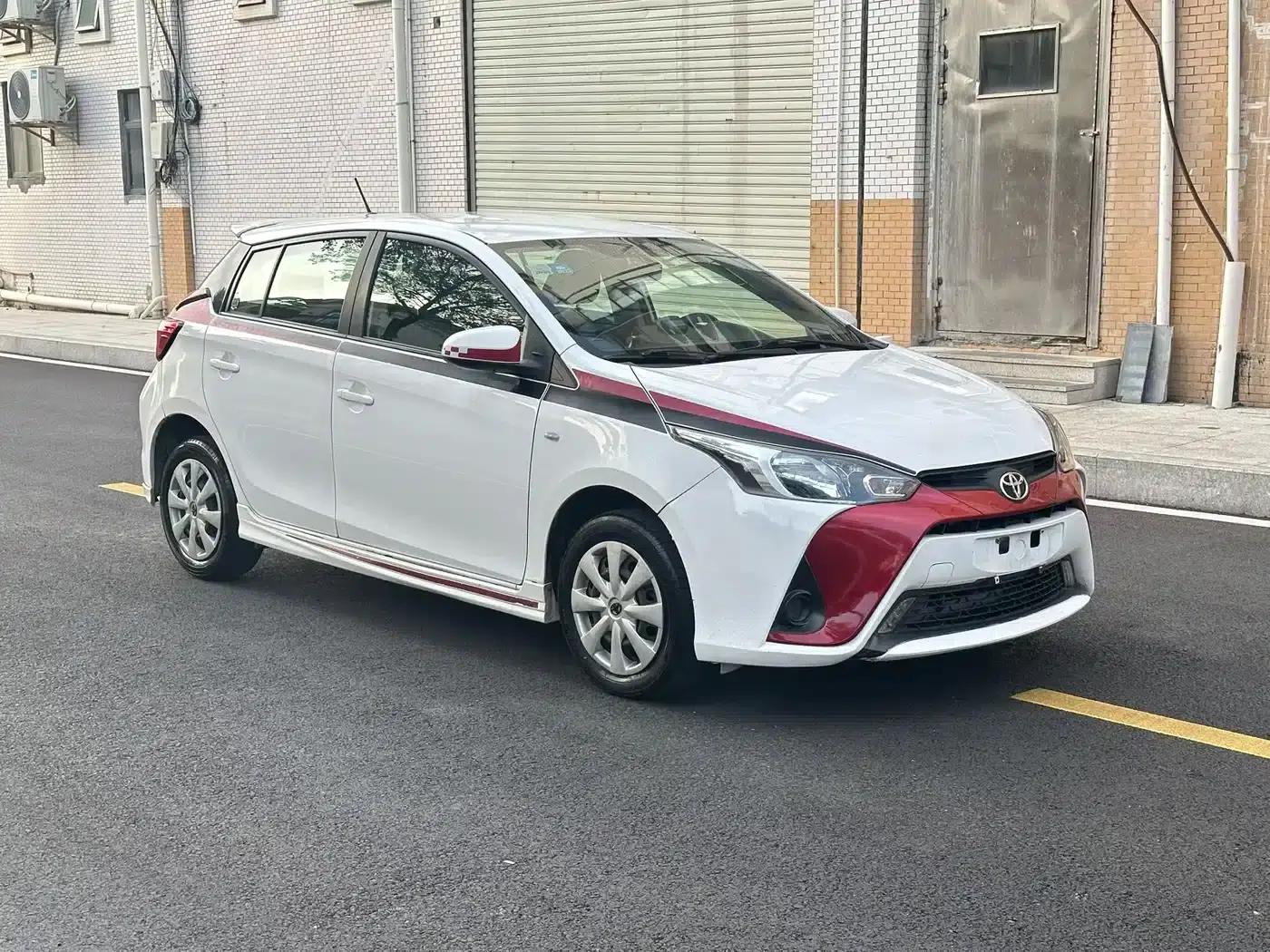 YARiS L Zhixuan 2018 1.5E CVT Champion Limited Edition — миниатюра 4