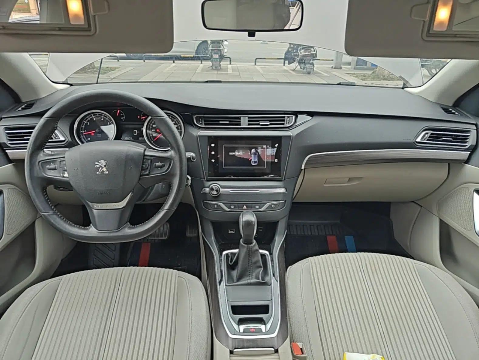 Peugeot 408 2014 1.8L Automatic Luxury Edition — миниатюра 13