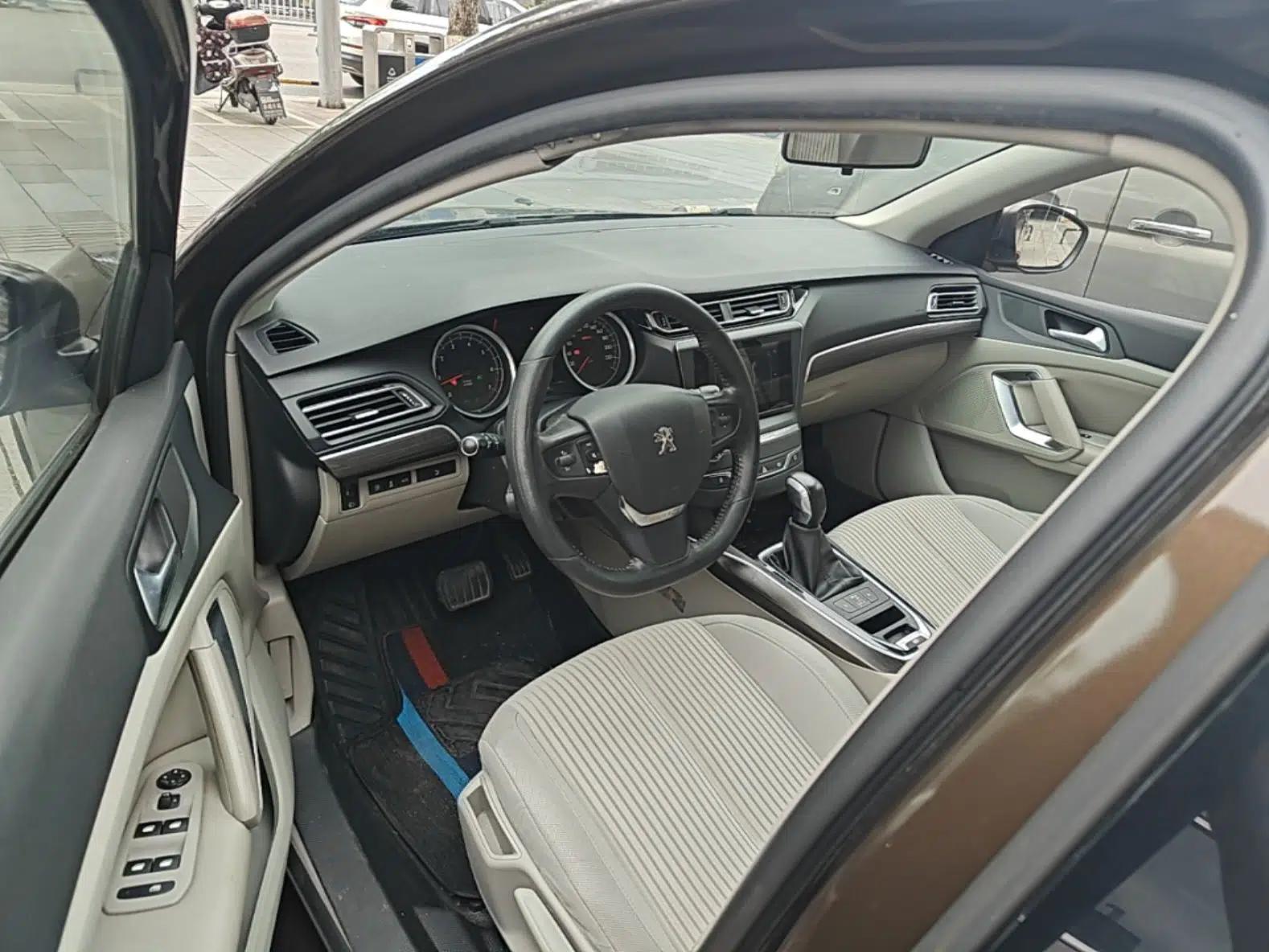 Peugeot 408 2014 1.8L Automatic Luxury Edition — миниатюра 19