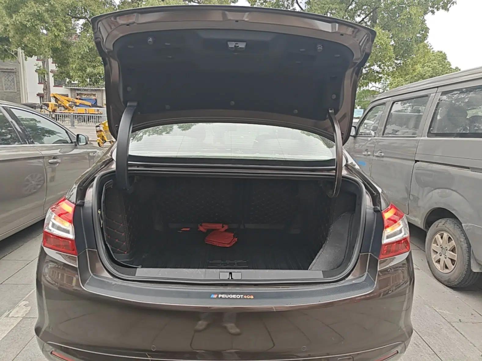 Peugeot 408 2014 1.8L Automatic Luxury Edition — миниатюра 22