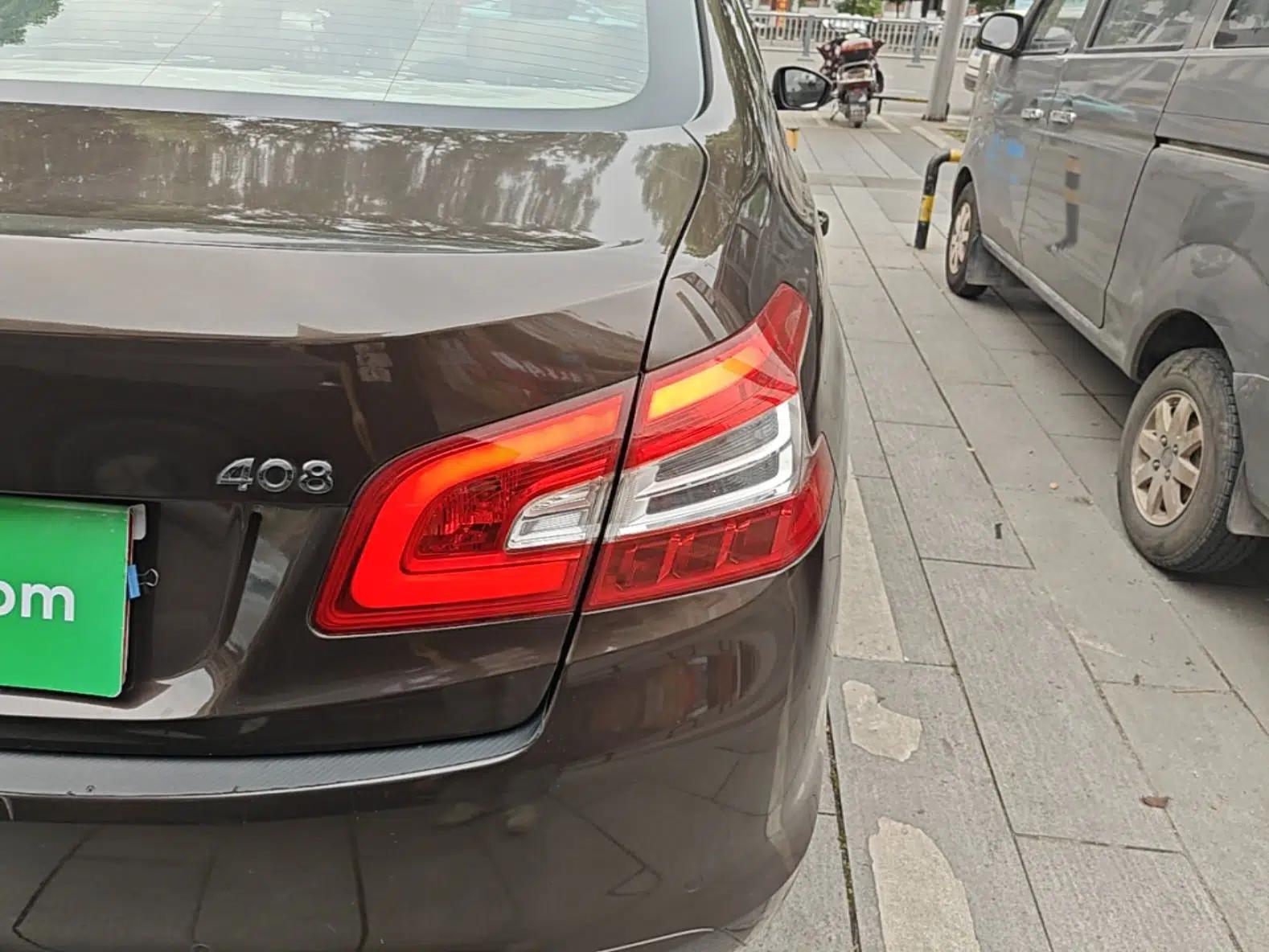 Peugeot 408 2014 1.8L Automatic Luxury Edition — миниатюра 7