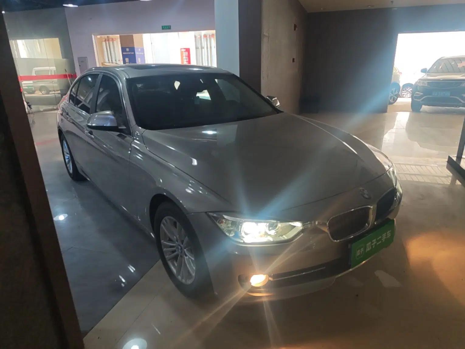 BMW 3 Series 2015 320Li Fashion Model — миниатюра 3