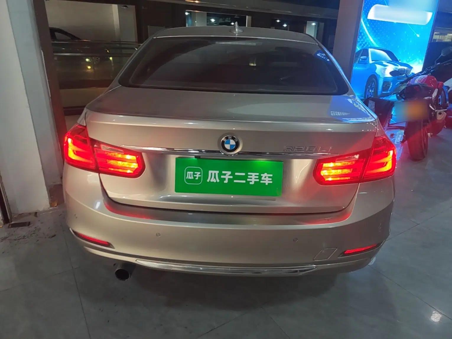 BMW 3 Series 2015 320Li Fashion Model — миниатюра 5