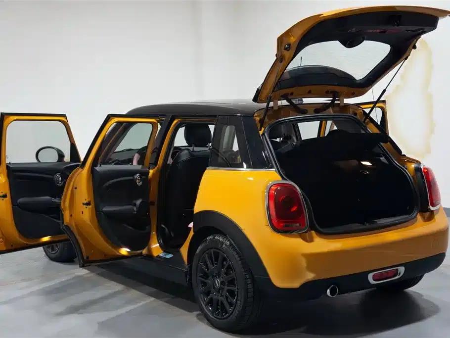 2016 MINI 1.5T COOPER 5-door version — миниатюра 11