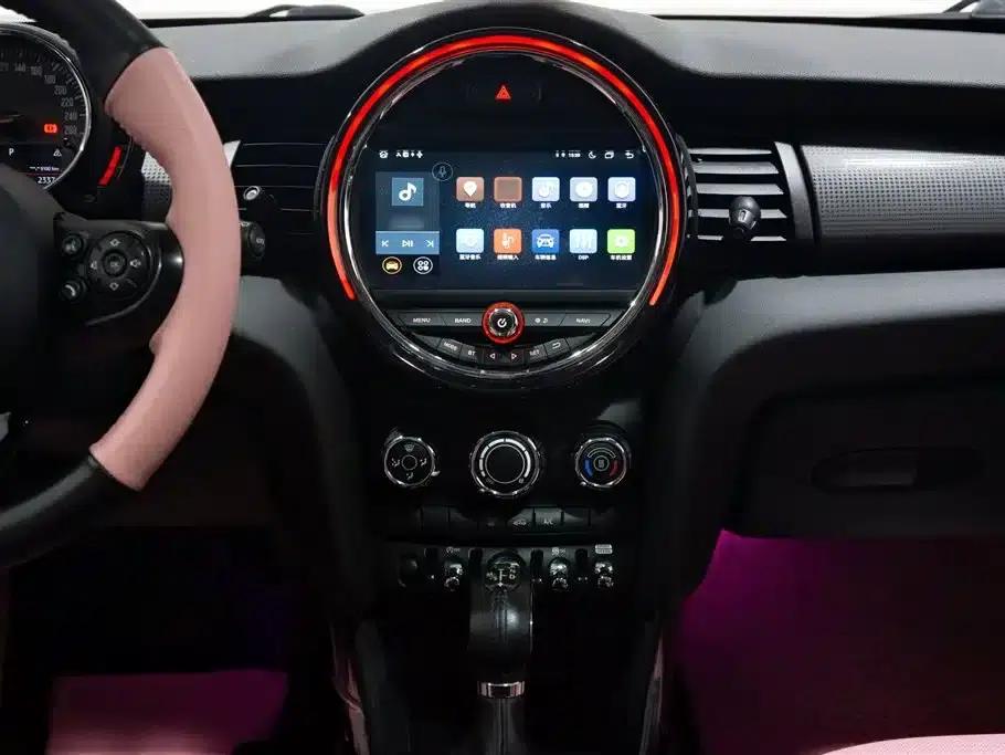 2016 MINI 1.5T COOPER 5-door version — миниатюра 6