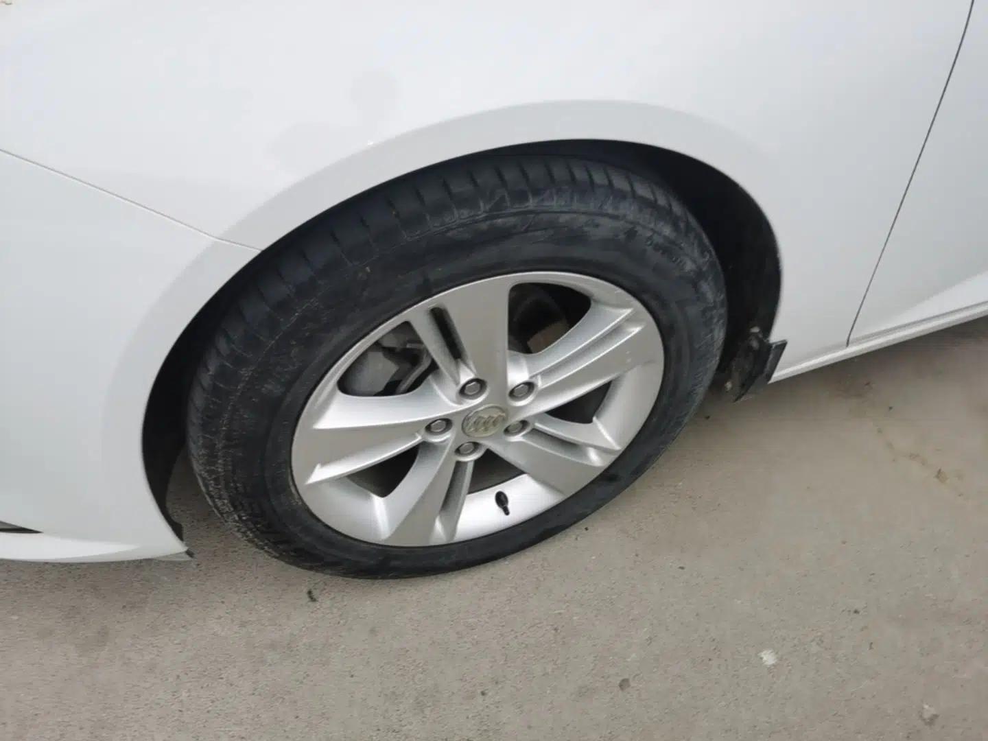 Buick Regal 2019 20T Luxury Model China VI Standard — миниатюра 8