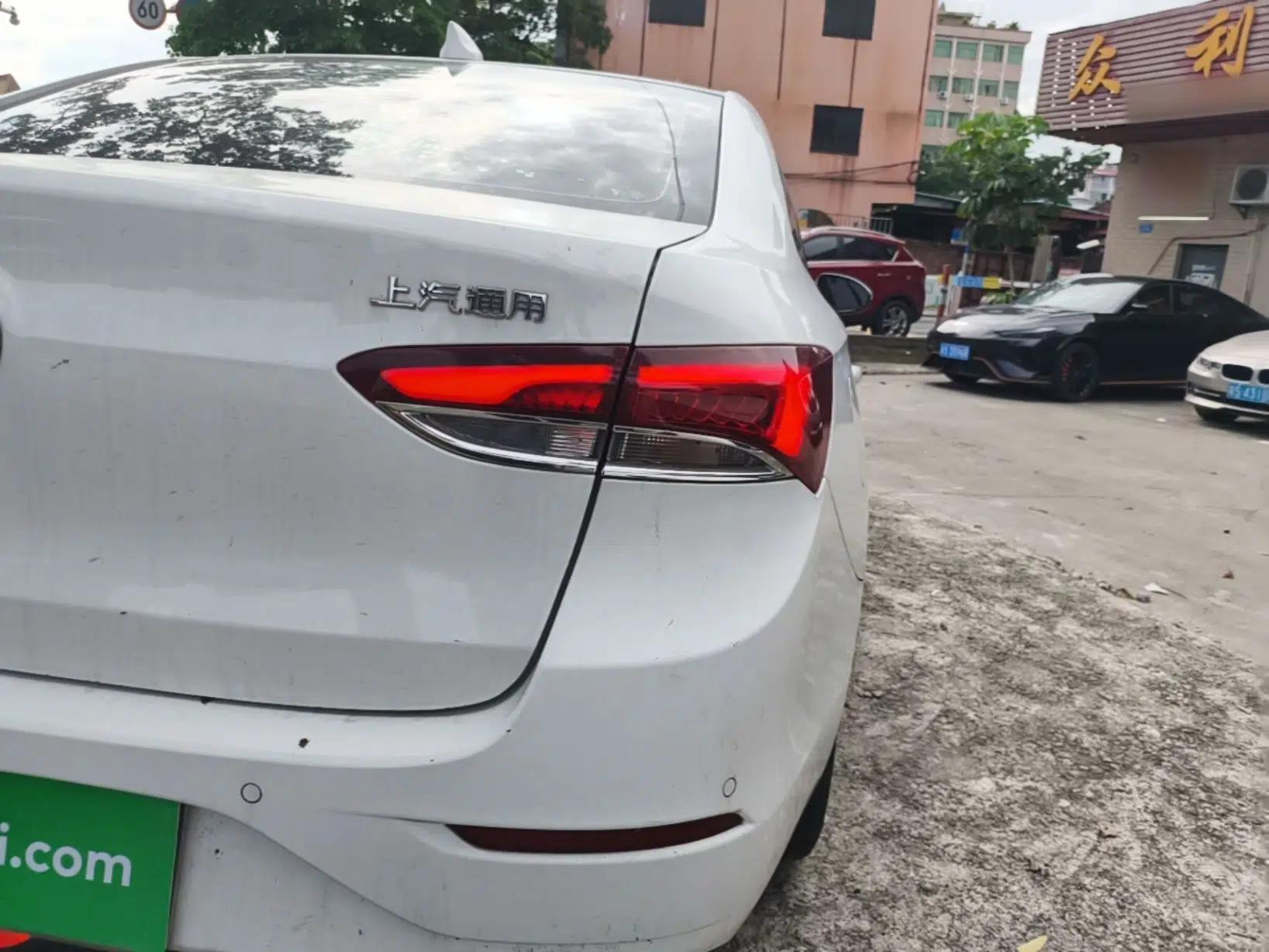 Buick GT 2021 Revised Version Flagship 1.5L Automatic Elite Edition — миниатюра 8