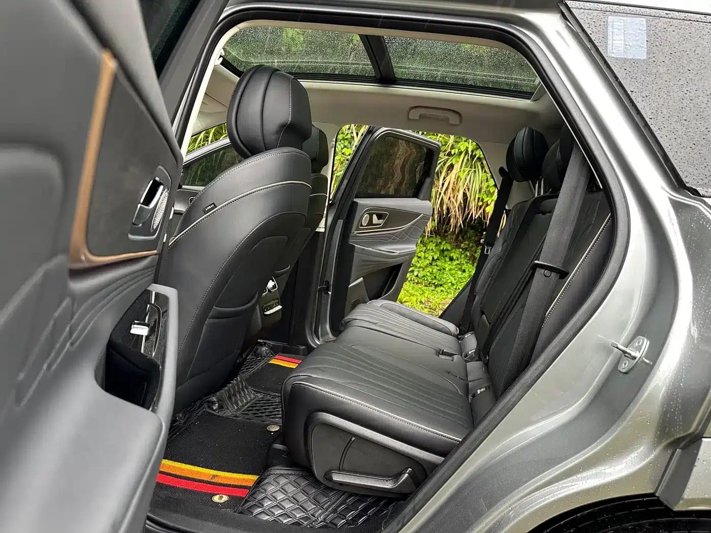 Chery Tiggo 9 2023 2.0T Dual-Clutch Two-Wheel Drive Luxury Edition 5-Seater — миниатюра 7