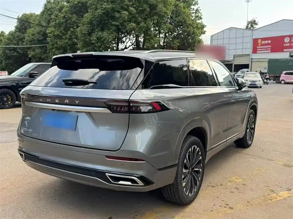 Chery Tiggo 9 2023 2.0T Automatic 4WD Premium Edition 7-Seater — миниатюра 15