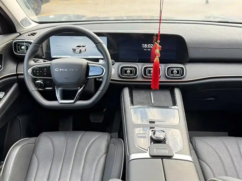 Chery Tiggo 9 2023 2.0T Automatic 4WD Premium Edition 7-Seater — миниатюра 17