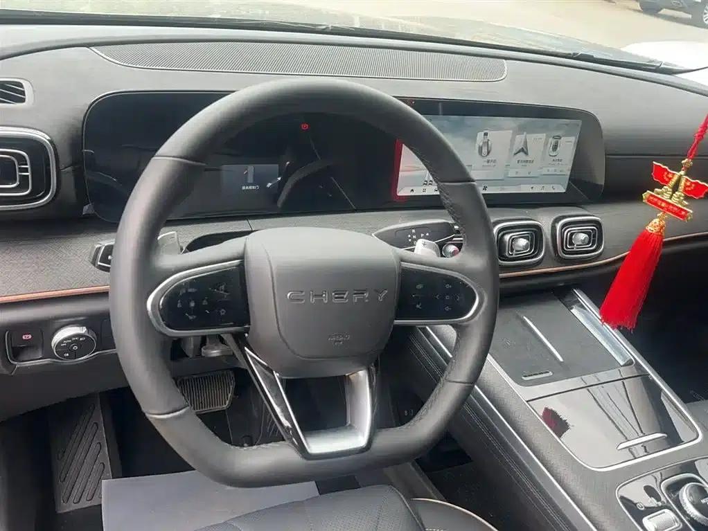 Chery Tiggo 9 2023 2.0T Automatic 4WD Premium Edition 7-Seater — миниатюра 7