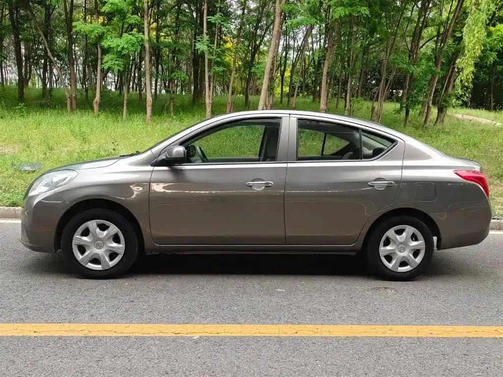 Nissan Sunny 2011 1.5XE CVT Comfort Edition — миниатюра 3