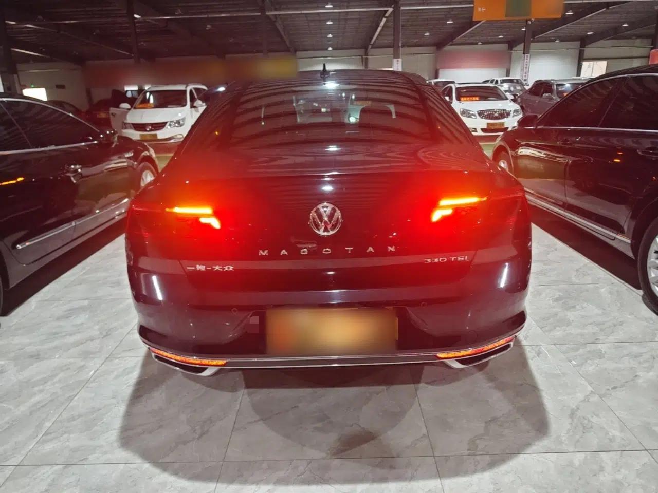Volkswagen Magotan 2020 330TSI DSG Leading Model — миниатюра 5