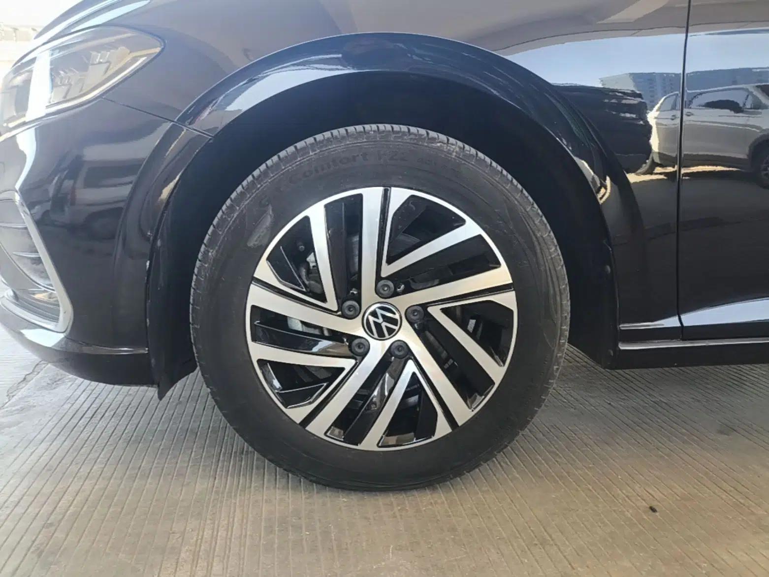 Volkswagen Lavida 2024 300TSI DSG Full-Comfort Edition — миниатюра 8