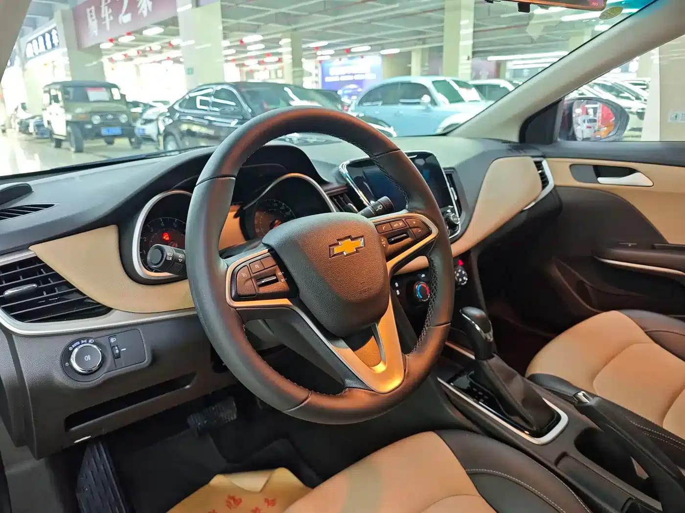 Chevrolet Cruze 2020 320 Automatic Enjoy Edition — миниатюра 8
