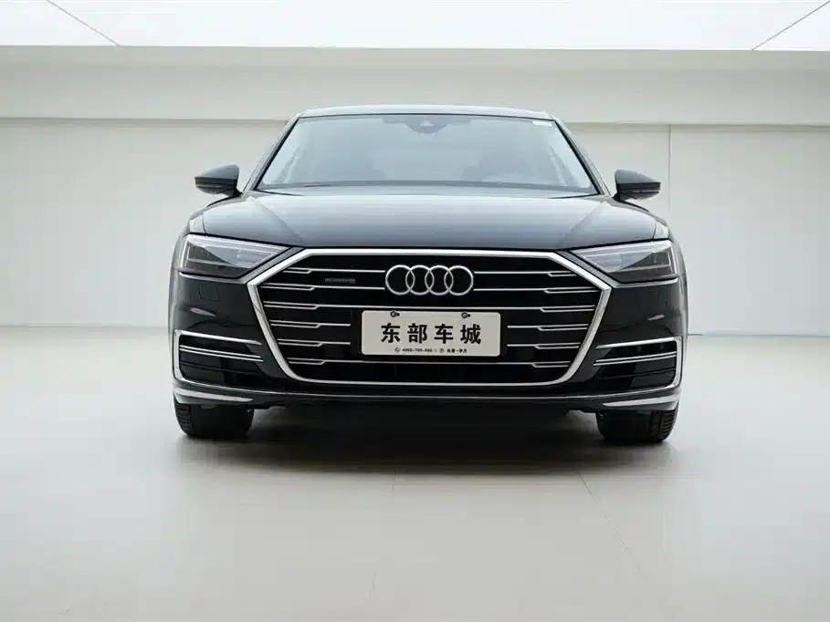 2022 Audi A8 A8L 50 TFSI quattro Comfort Edition — миниатюра 2