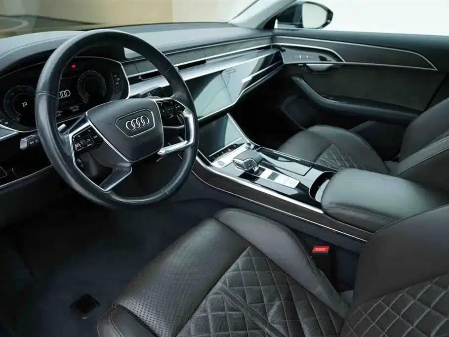 2022 Audi A8 A8L 50 TFSI quattro Comfort Edition — миниатюра 9