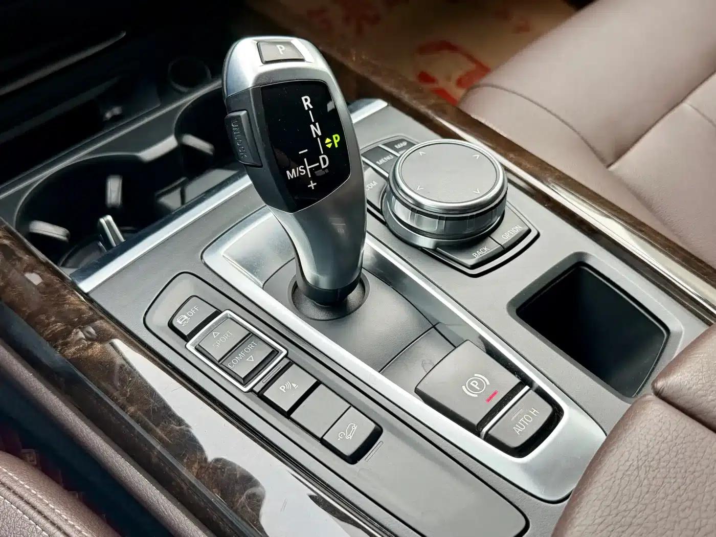 BMW X5 (Imported) 2018 xDrive28i — миниатюра 14