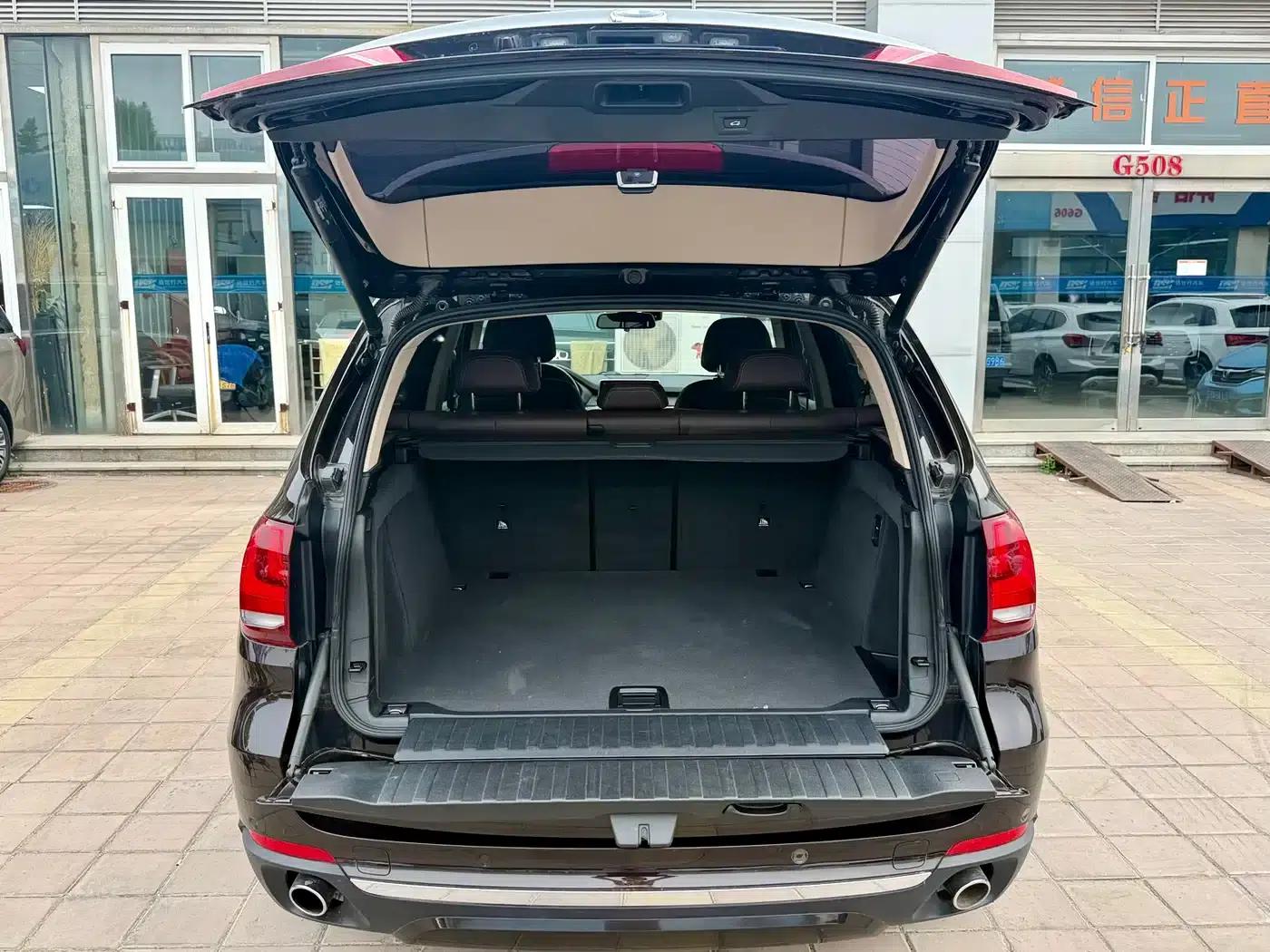 BMW X5 (Imported) 2018 xDrive28i — миниатюра 20