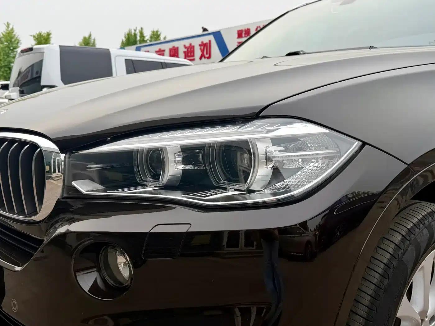 BMW X5 (Imported) 2018 xDrive28i — миниатюра 3