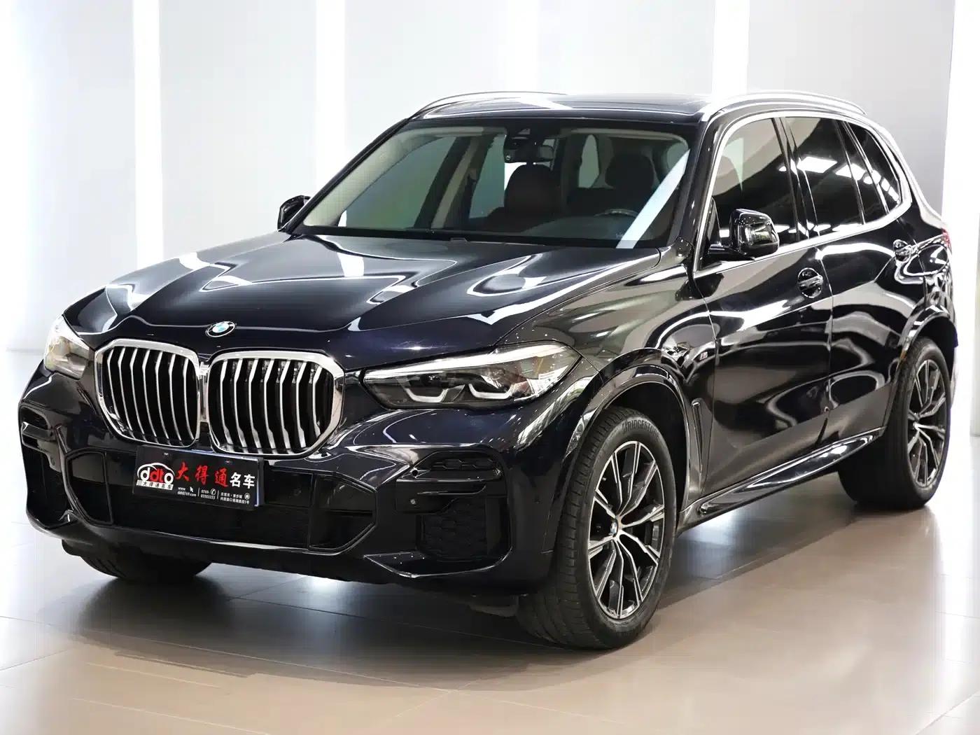 2021 BMW X5 xDrive30i M Sport Package (Imported) — миниатюра 1
