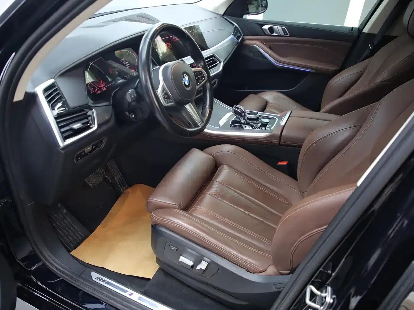 2021 BMW X5 xDrive30i M Sport Package (Imported) — миниатюра 3