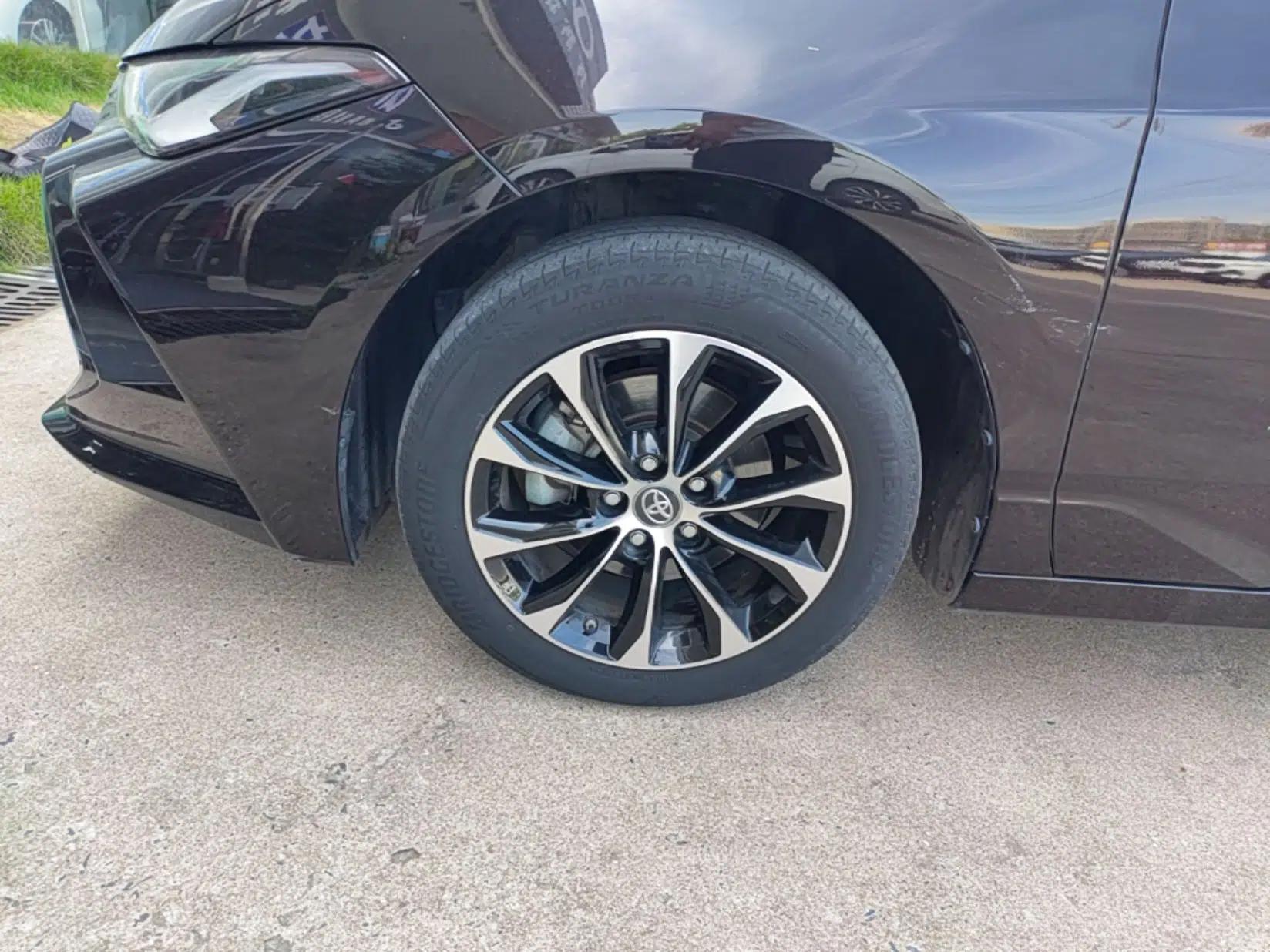 Toyota Avalon 2023 2.0L Luxury Edition — миниатюра 8