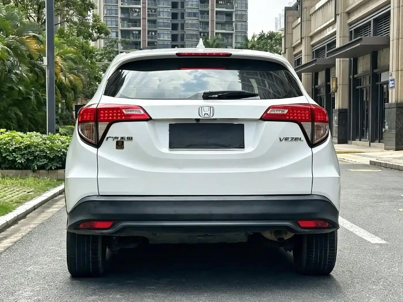 Vezel 2020 1.5L CVT Pioneer Edition — миниатюра 4