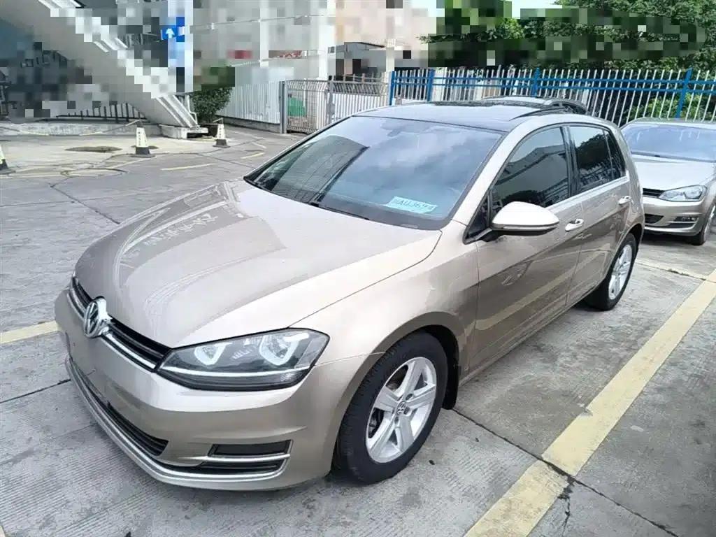 2015 Golf 1.4TSI Automatic Luxury — миниатюра 2