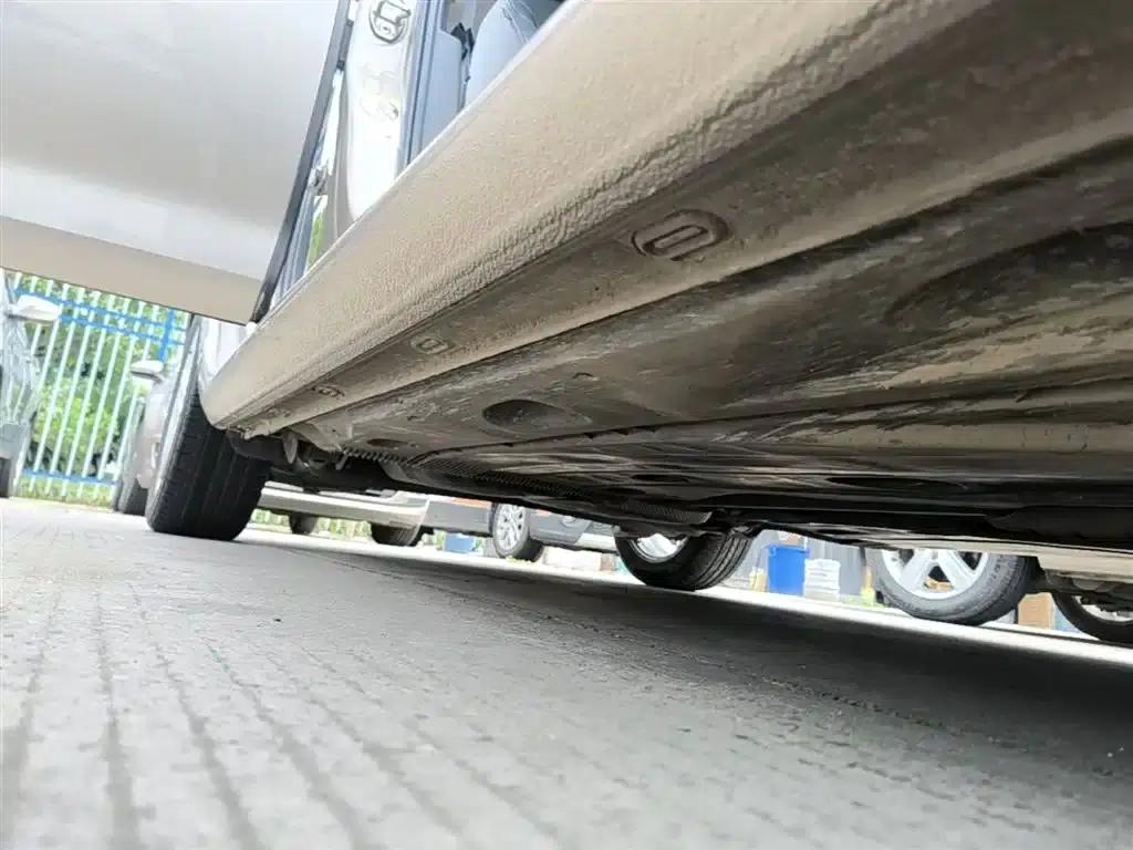 2015 Golf 1.4TSI Automatic Luxury — миниатюра 21