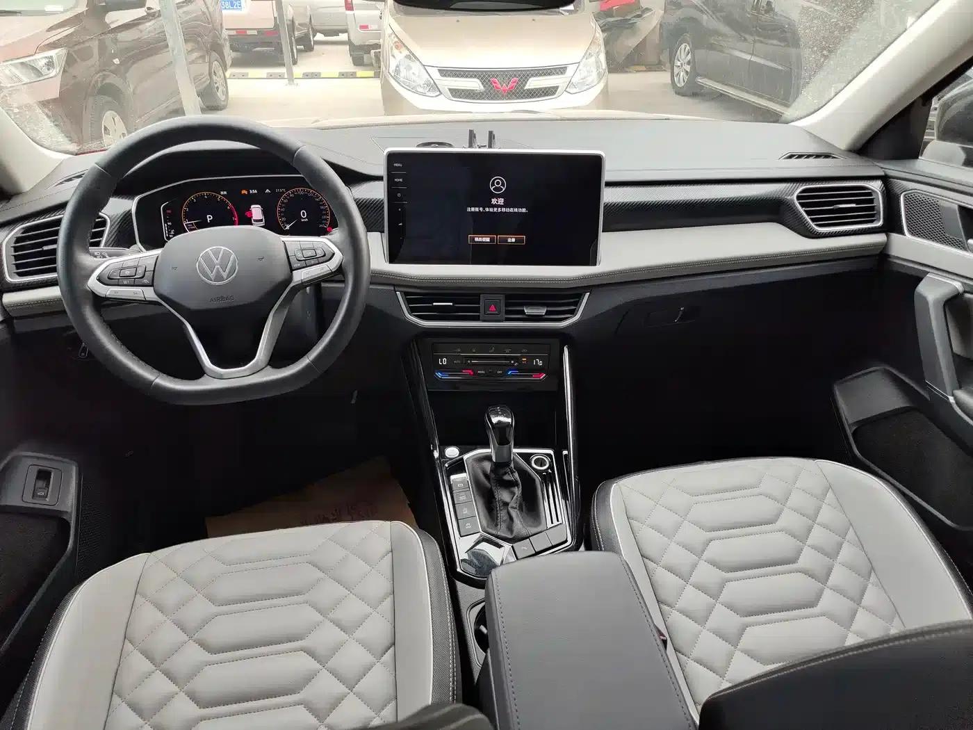 Tayron 2023 330TSI 2WD Luxury Plus Advanced Edition — миниатюра 11