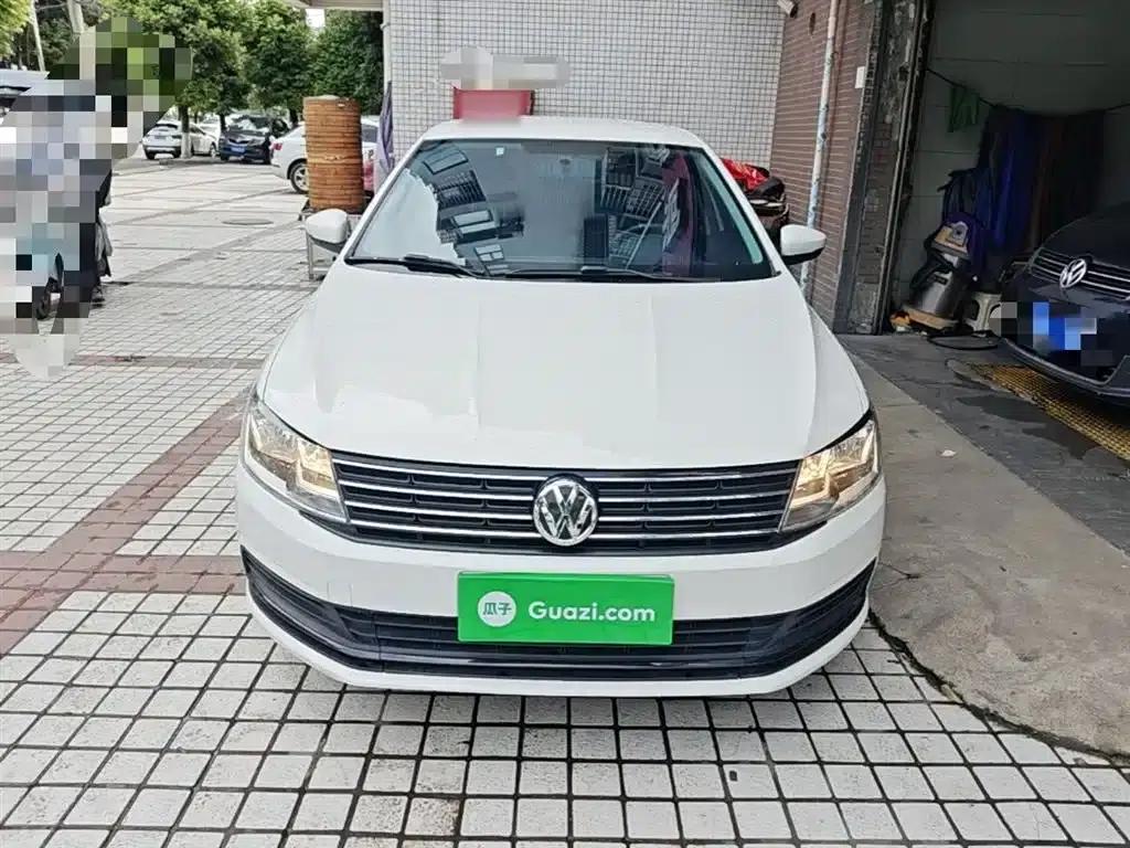 2017 Volkswagen Lavida 1.6L Automatic Fashion Edition — миниатюра 3