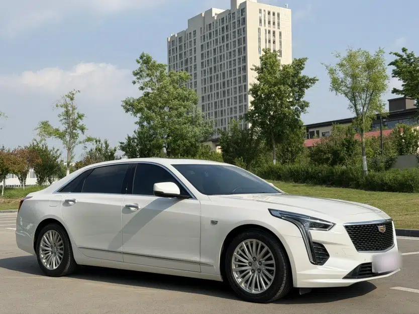 Cadillac CT6 2019 28T Fashion Edition — миниатюра 3