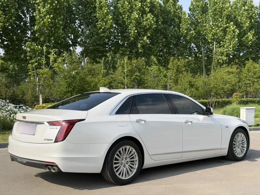 Cadillac CT6 2019 28T Fashion Edition — миниатюра 5
