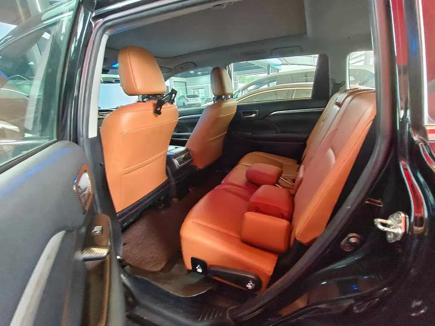 2018 Toyota Highlander 2.0T AWD Knight Edition 7-seater (China VI Emission Standard) — миниатюра 7
