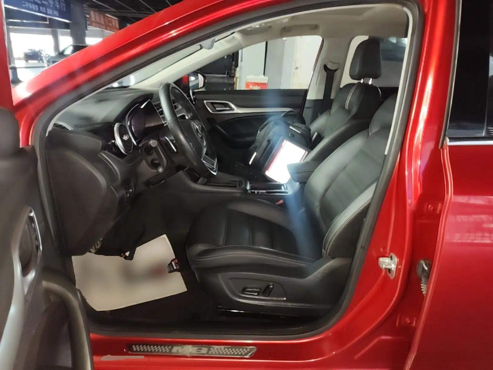 MG 6 2017 20T Automatic Luxury Smart Connect Version China V Standard — миниатюра 17