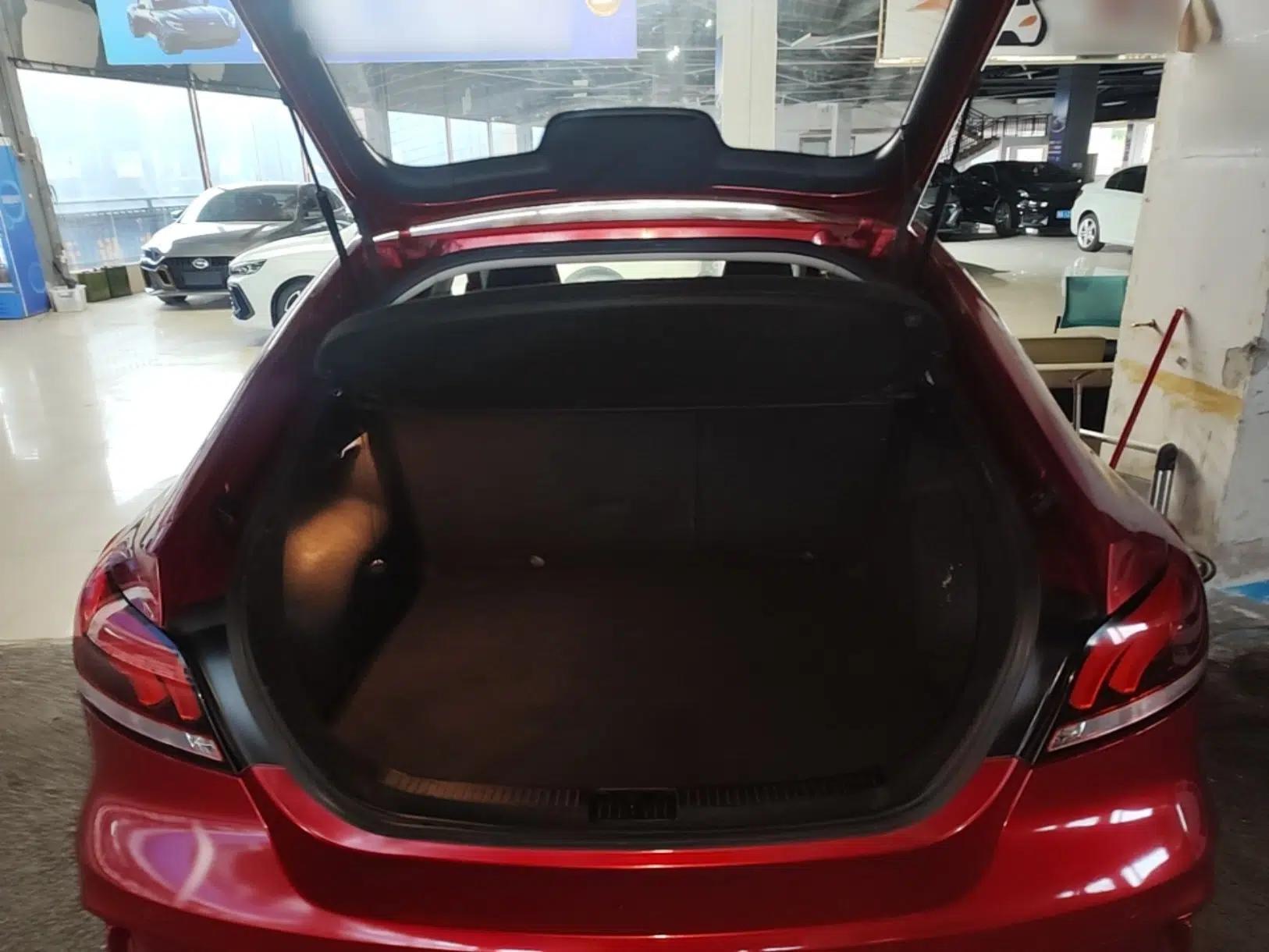 MG 6 2017 20T Automatic Luxury Smart Connect Version China V Standard — миниатюра 21