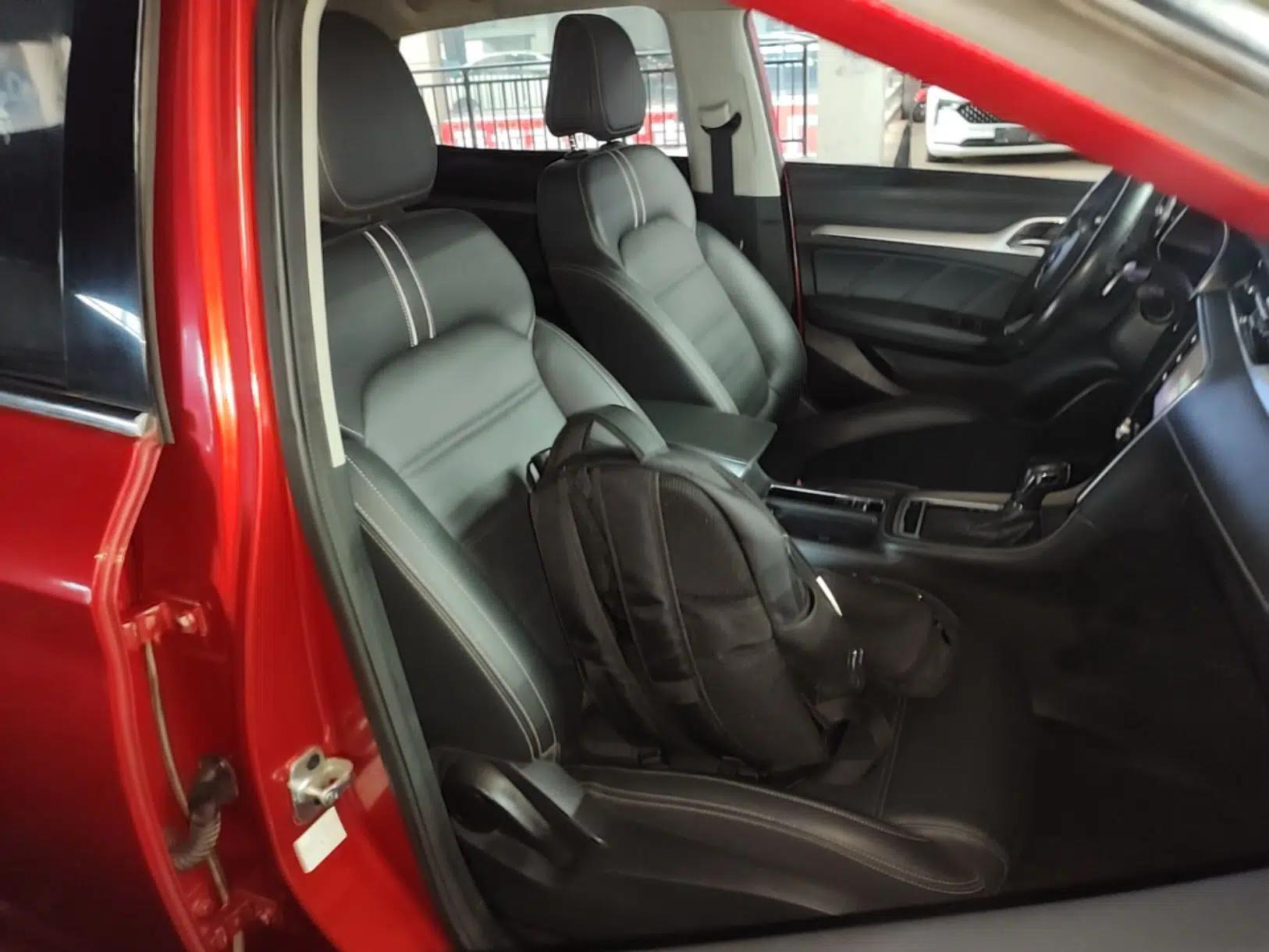 MG 6 2017 20T Automatic Luxury Smart Connect Version China V Standard — миниатюра 23