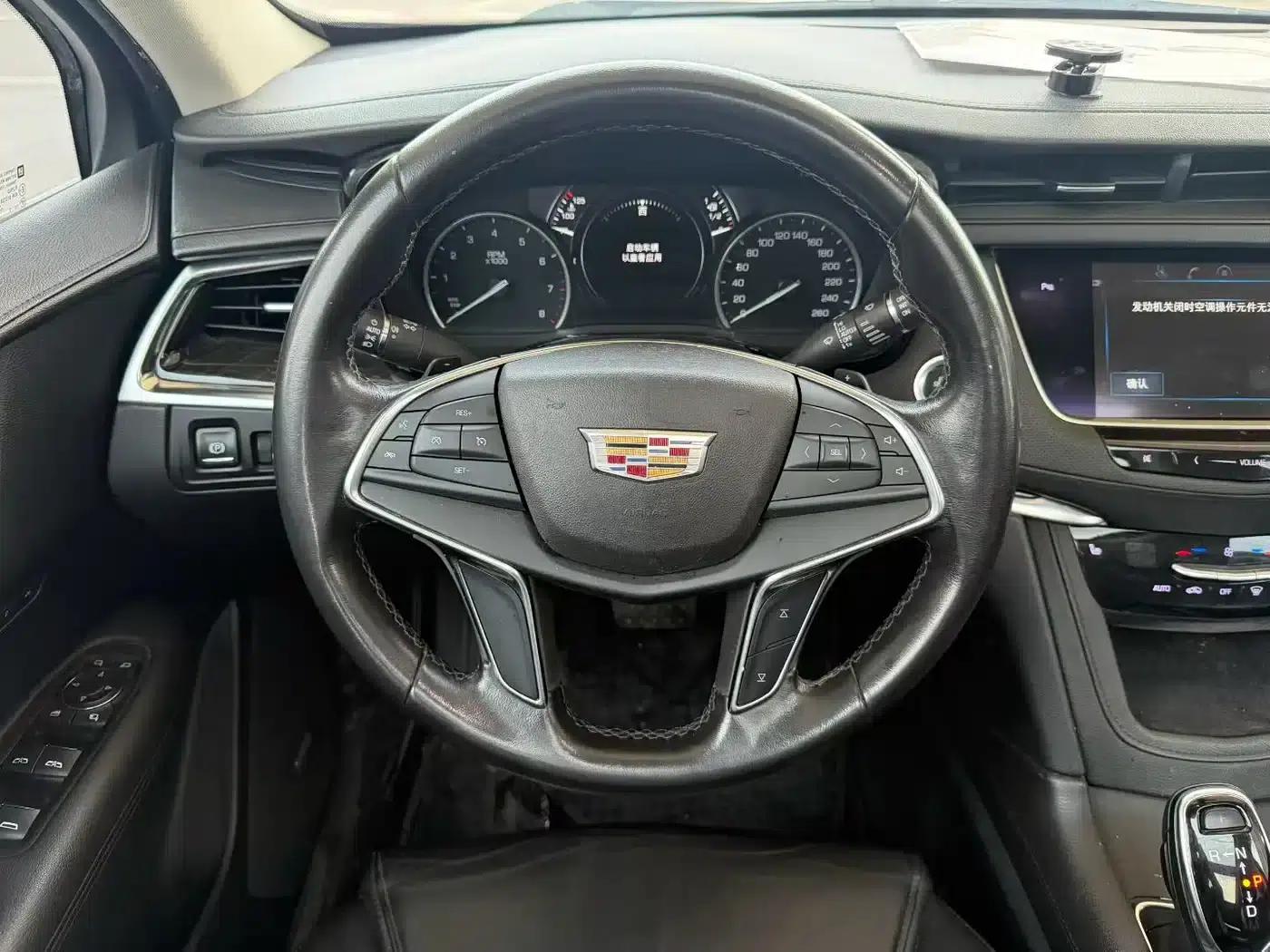 Cadillac XT5 2018 25T Luxury — миниатюра 8