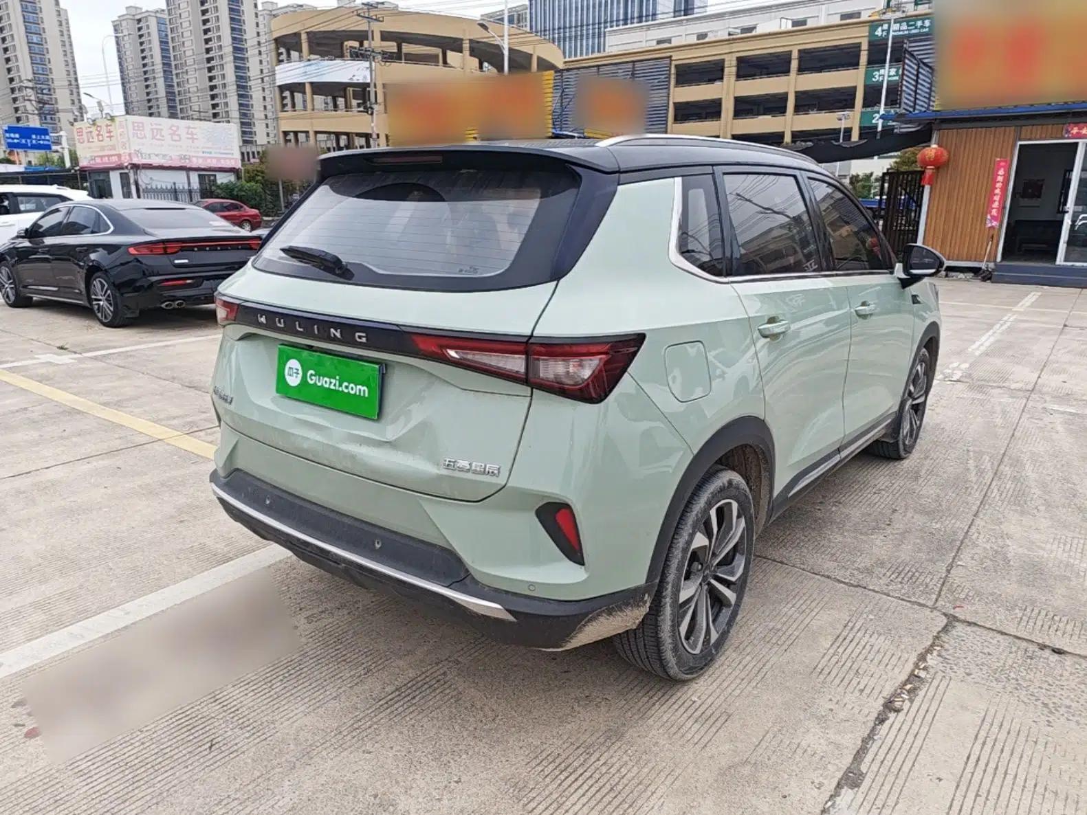 Wuling Asta 2021 1.5T CVT Star曜 Edition — миниатюра 6