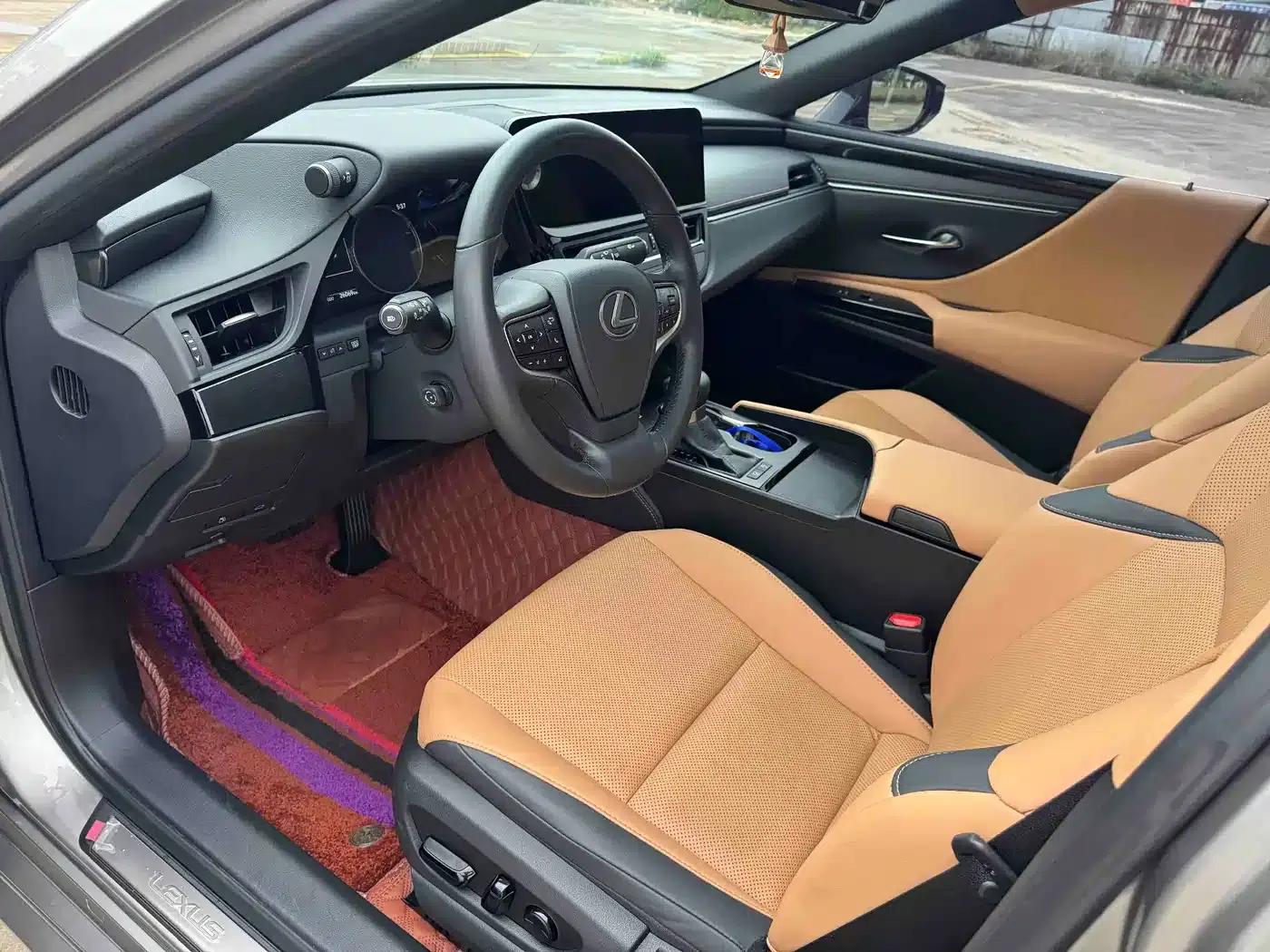 Lexus ES 2023 200 Premium Edition — миниатюра 4