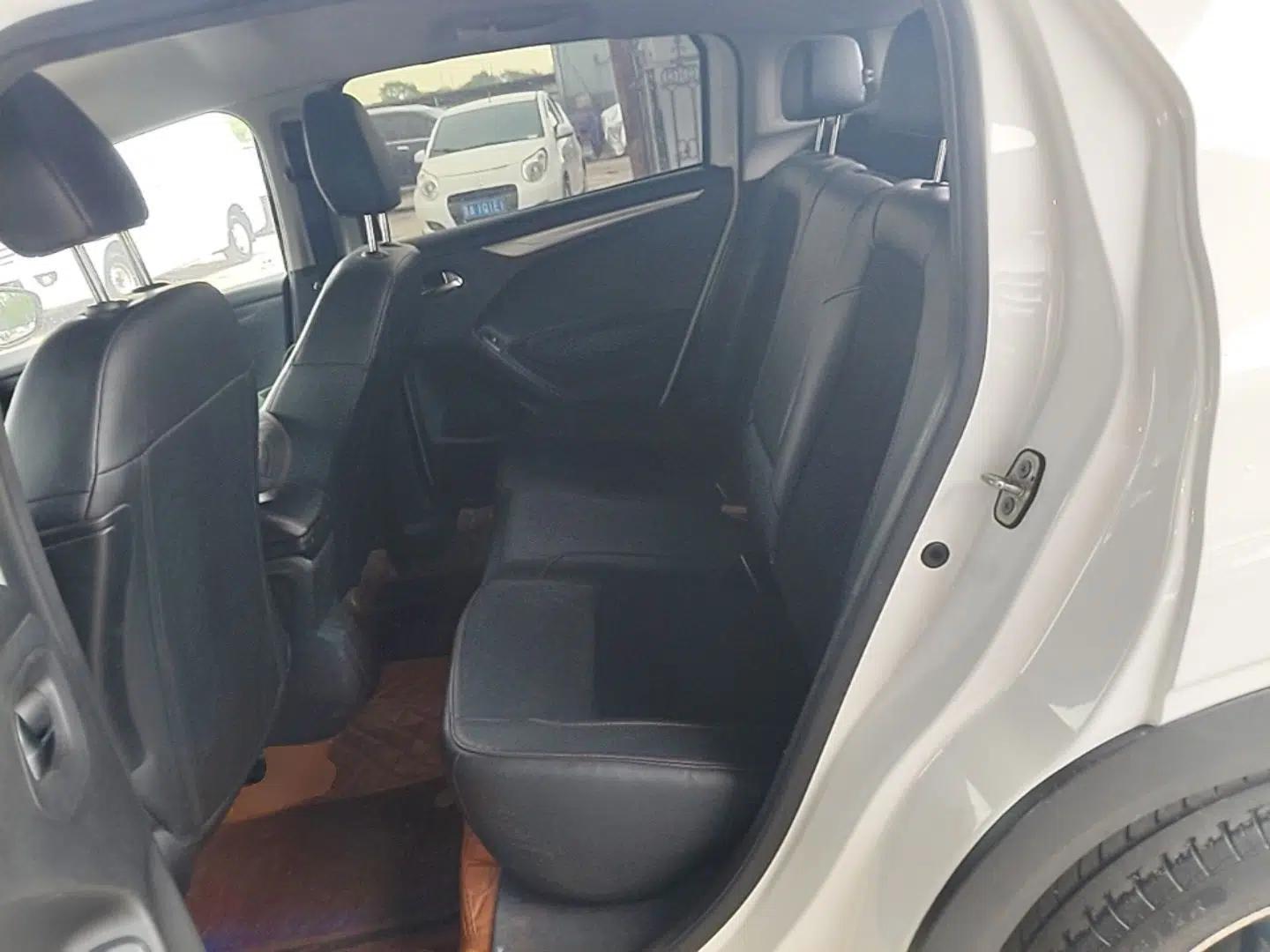 Citroen C3-XR 2015 1.6L Automatic Pioneer Model — миниатюра 20