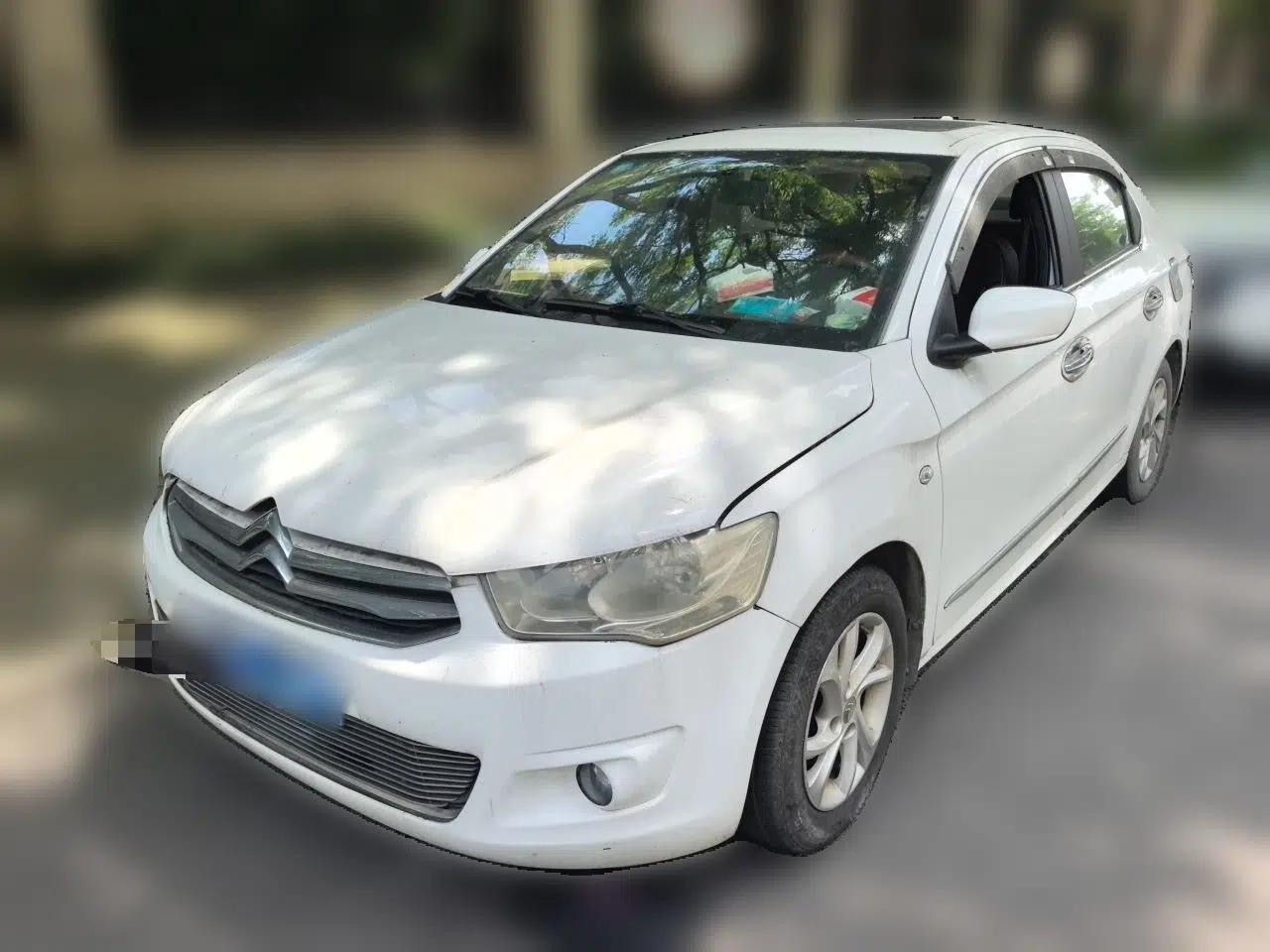 Citroen Elysee 2015 ZhiShang Edition 1.6L Manual Comfort Model — миниатюра 1