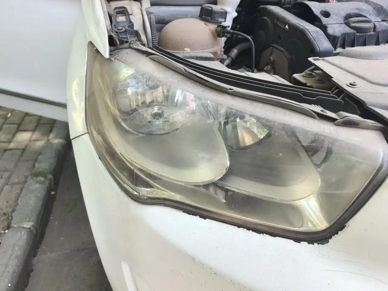 Citroen Elysee 2015 ZhiShang Edition 1.6L Manual Comfort Model — миниатюра 7