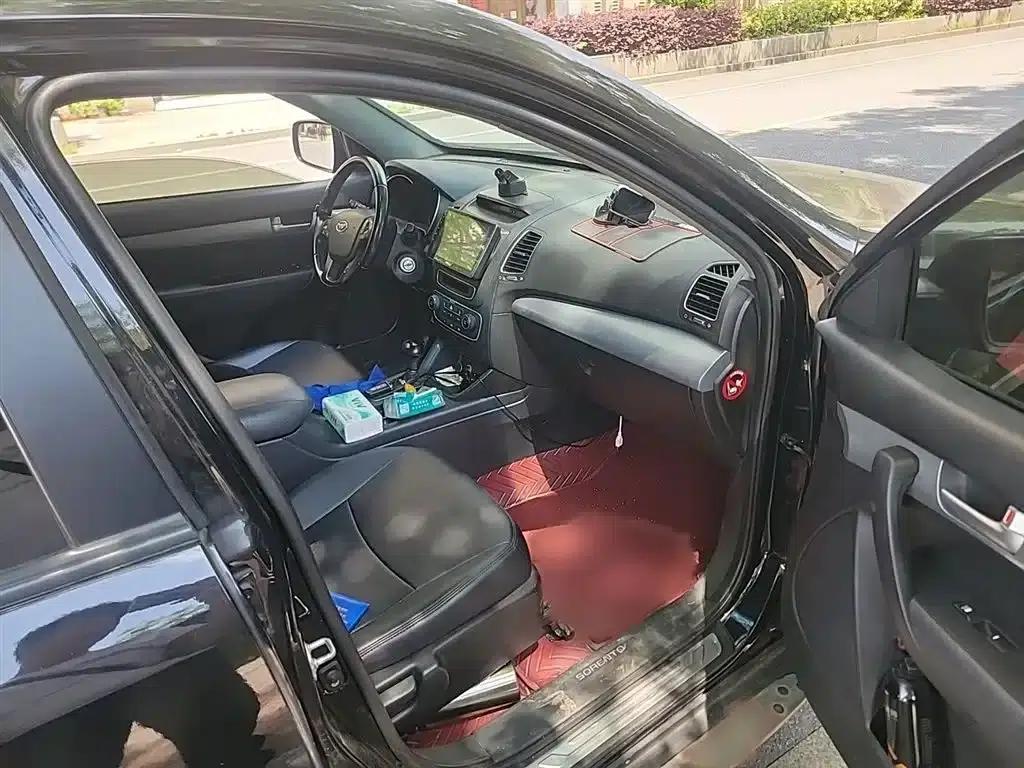2013 Sorento 2.2T 7-seater Diesel Comfort Edition — миниатюра 20