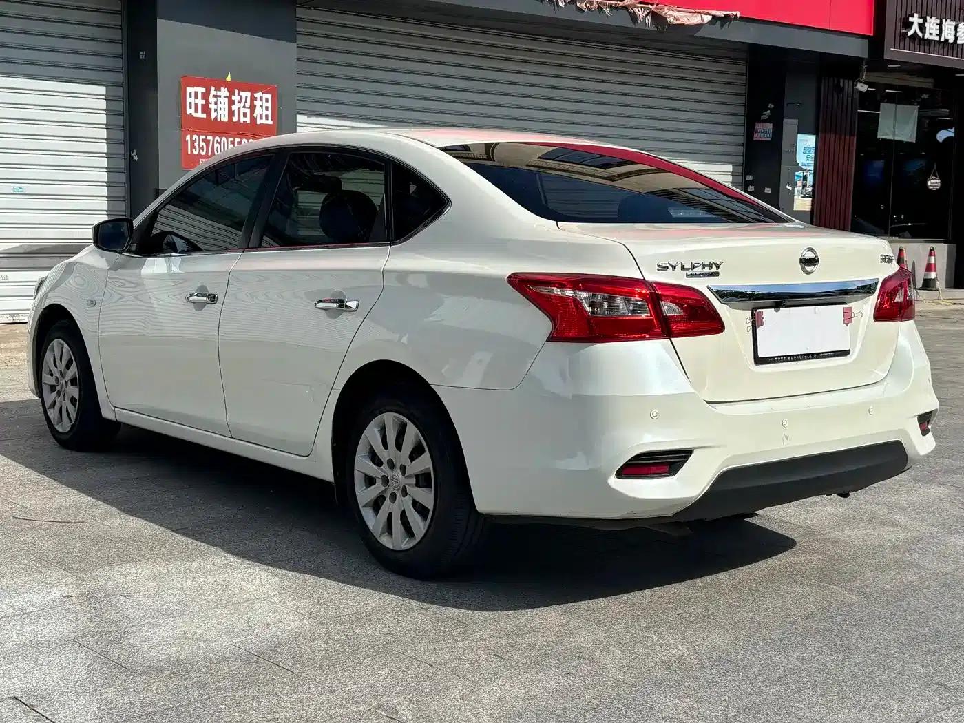 Nissan Sylphy 2022 Classic 1.6XE CVT Comfort Edition — миниатюра 10
