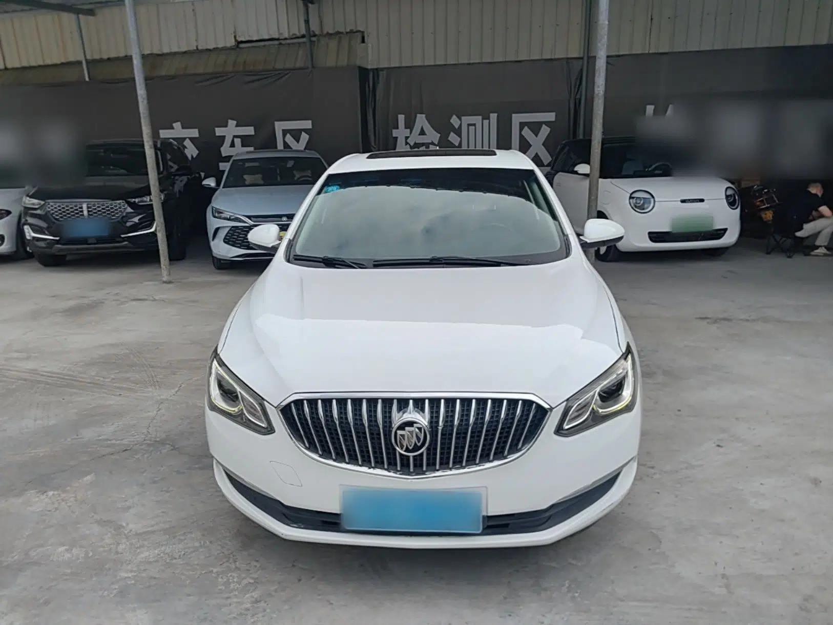 Buick GT 2015 15N Automatic Deluxe Edition — миниатюра 2