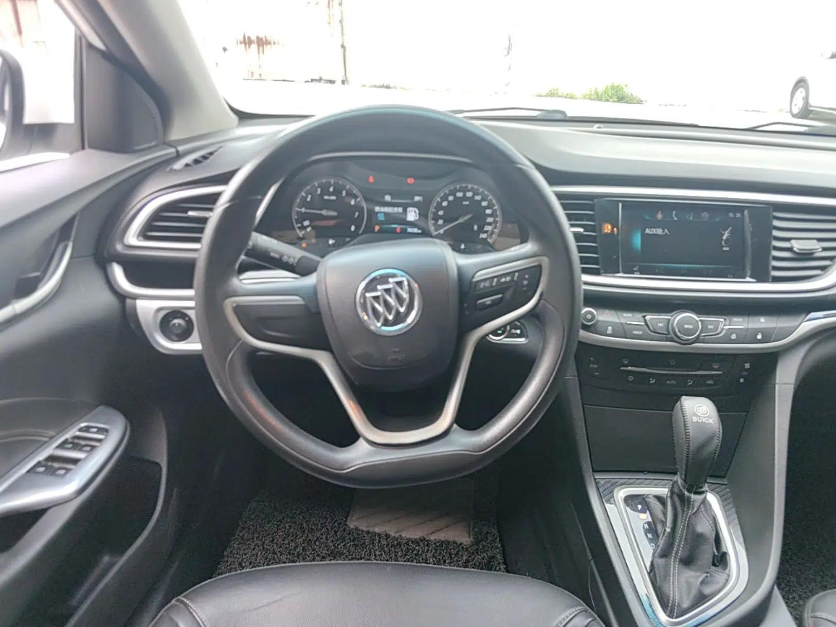 Buick GT 2015 15N Automatic Deluxe Edition — миниатюра 14