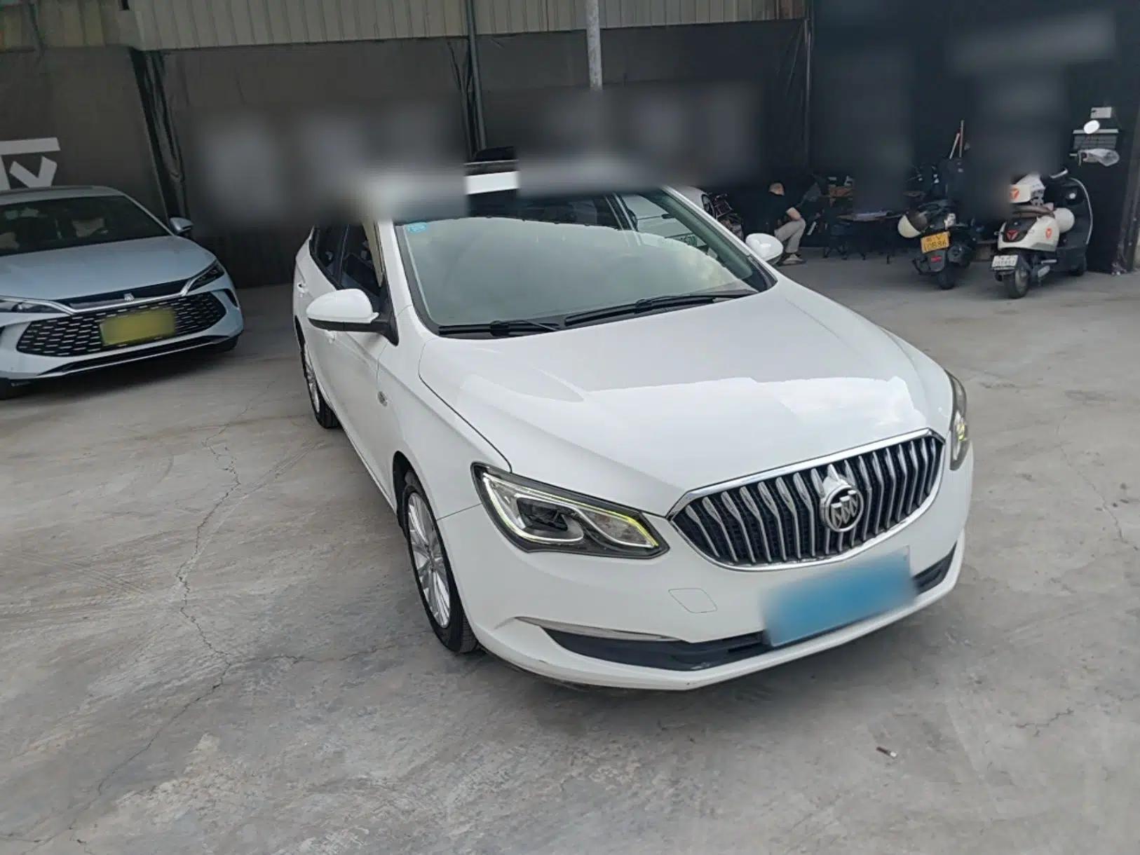 Buick GT 2015 15N Automatic Deluxe Edition — миниатюра 3