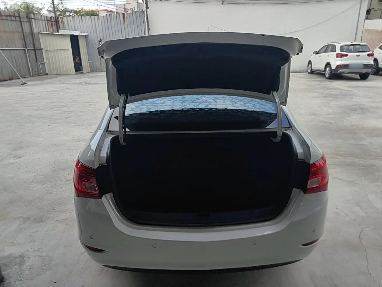 Buick GT 2015 15N Automatic Deluxe Edition — миниатюра 22